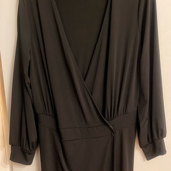 Women’s Ashley Stewart plus size maxi black wrap dress, Size 22/24, Long Sleeve - Picture 2 of 12